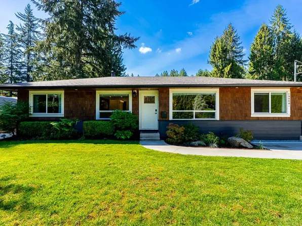 19904 36th Ave, Langley, BC V3A 2R4