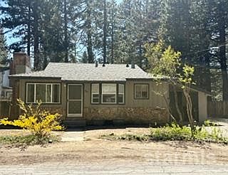 1st image of 900 Patricia Ln