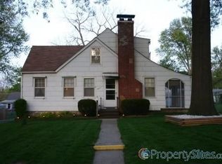 5611 Maple St, Mission, KS 66202