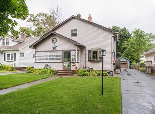 42 Garford Rd, Irondequoit, NY 14622