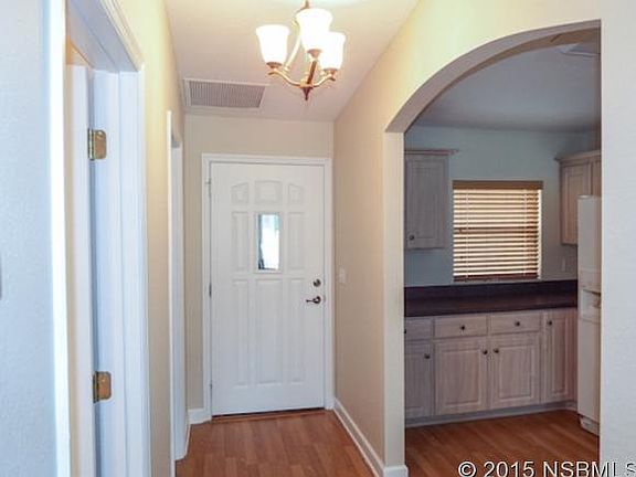 4th image of 2244 Hawks Cove Cir