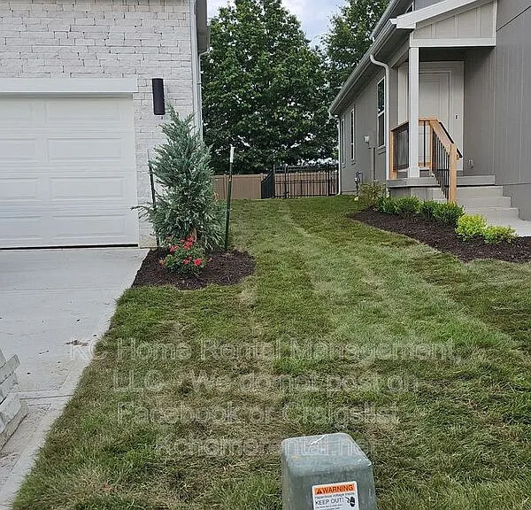 8716 SW Edgewater Dr — Photo 22