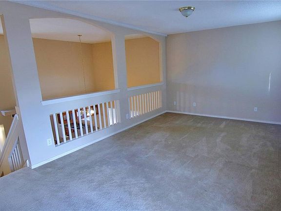 4th image of 721 Paseo Sereno Dr