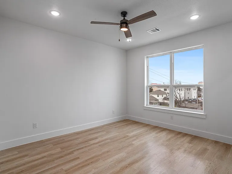 2400 Benbrook Dr #108 — Photo 26