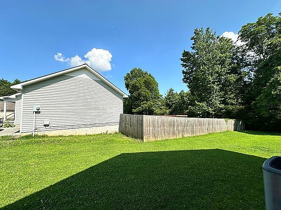 2nd image of 264 Granite Cir
