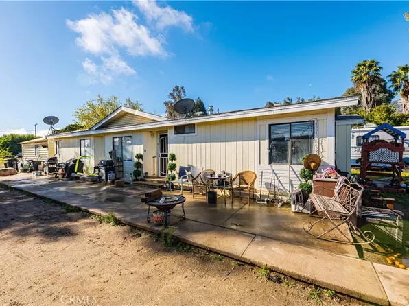 32880 Skylark Dr, Lake Elsinore, CA 92530
