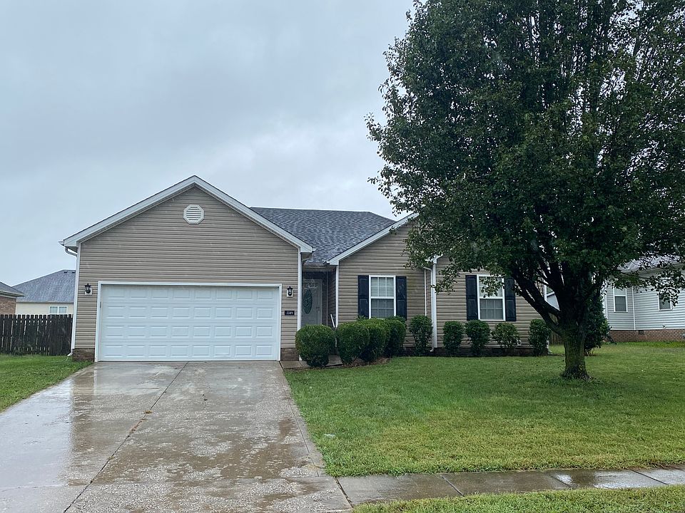 1st image of 3349 Fair Oaks Cir