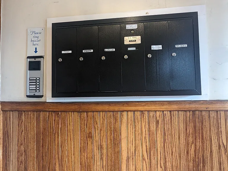 58 W Housatonic St #5 — Photo 37