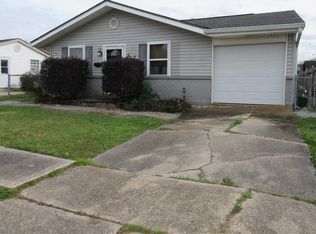 653 Vanderbilt Ln, Kenner, LA 70065