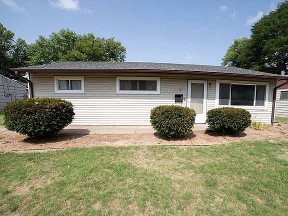 2nd image of 1302 Apache Dr