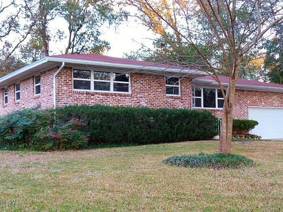 3rd image of 7035 S Hanson Dr