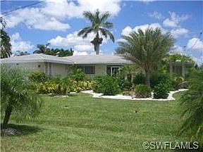 1st image of 131 SW 52nd Ter