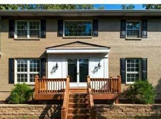 5344 Ringer Rd, Saint Louis, MO 63129