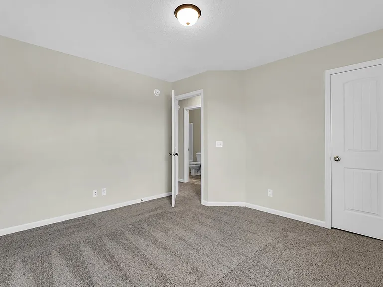Guest Room #1 w/ Closet