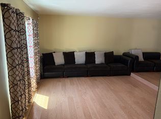 7823 Winnetka Ave, Winnetka, CA 91306