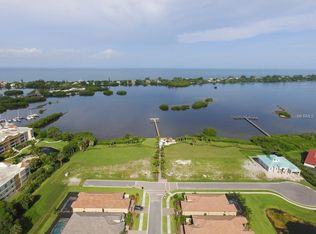 14421 Masthead Dr, Osprey, FL 34229