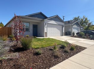 710 Dahl Pl, Medford, OR 97501