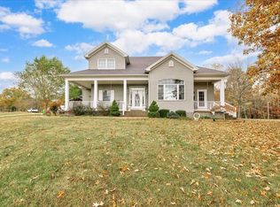 1011 State Route 140 E, Utica, KY 42376