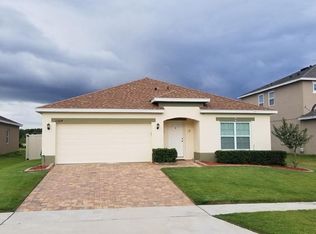 23624 Companero Dr, Sorrento, FL 32776