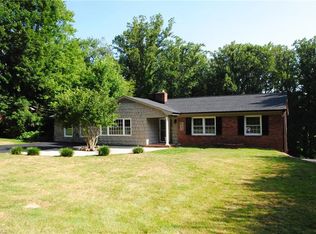4375 Mashie Dr, Pfafftown, NC 27040