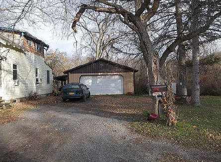 2nd image of 11 Rosedale Ct