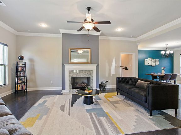 2nd image of 141 Copperfield Ct