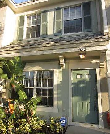 3rd image of 7842 Dixie Beach Cir