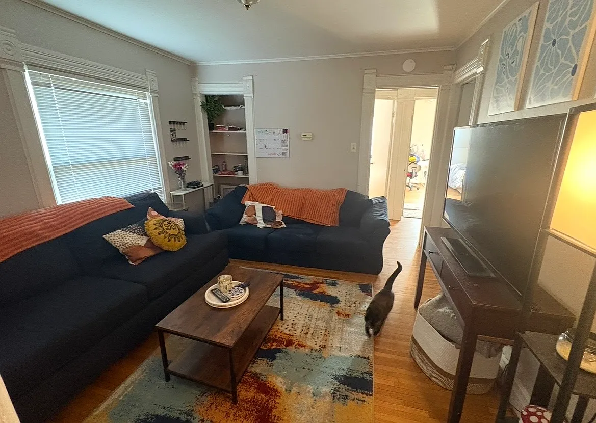 1325 Packard - 2 — Photo 1
