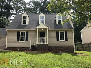 1343 Oakengate Dr, Stone Mountain, GA