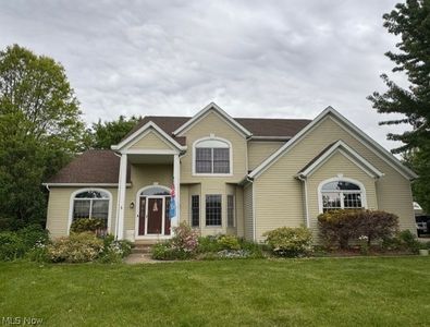 13499 Carnation Ave NW, Hartville, OH, 44632