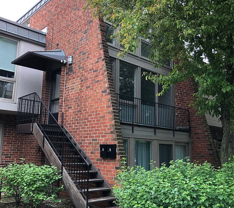 1st image of 2119 N Larrabee St #2