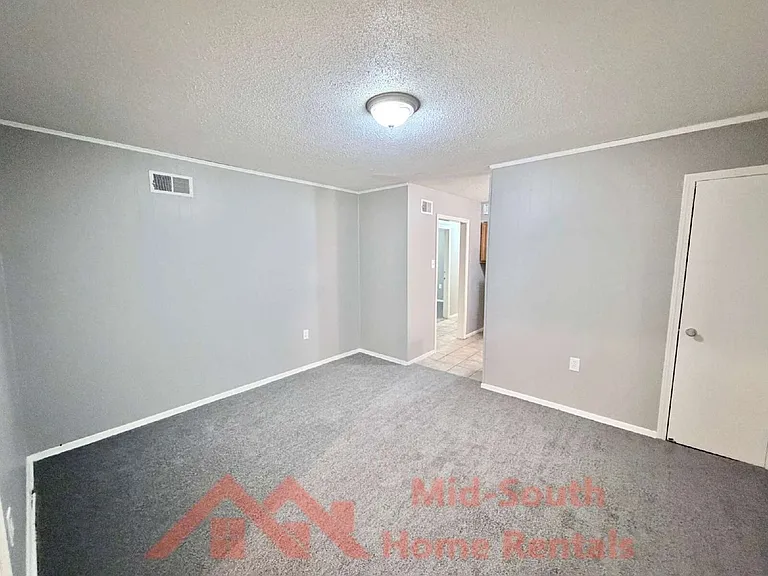 5286 Braden Dr — Photo 10
