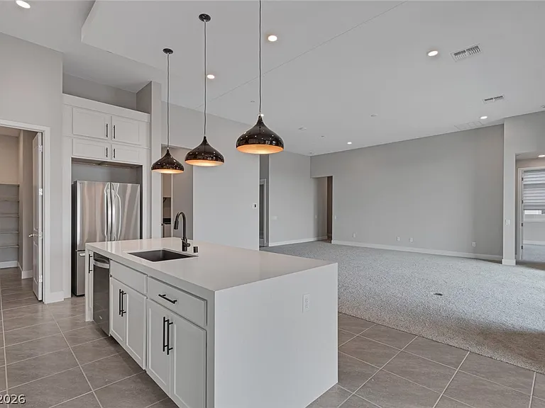 5008 Terramont Dr — Photo 16