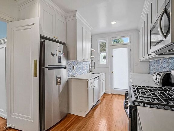 5th image of 5309 14th St NW