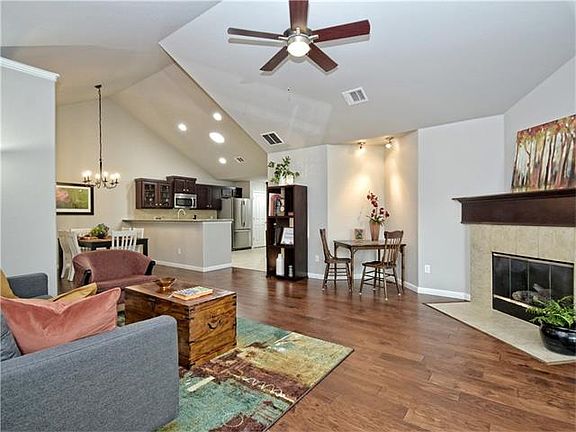 3rd image of 30 Wildwood Dr APT 42