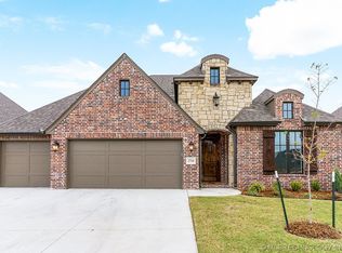 2714 E Quaker St, Broken Arrow, OK 74014
