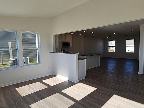 3rd image of 1700 Kash Ave