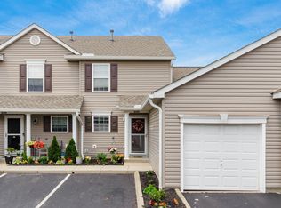 5195 Mantua Dr #62-D, Canal Winchester, OH 43110
