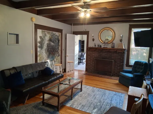 517 E State St, Ithaca, NY 14850