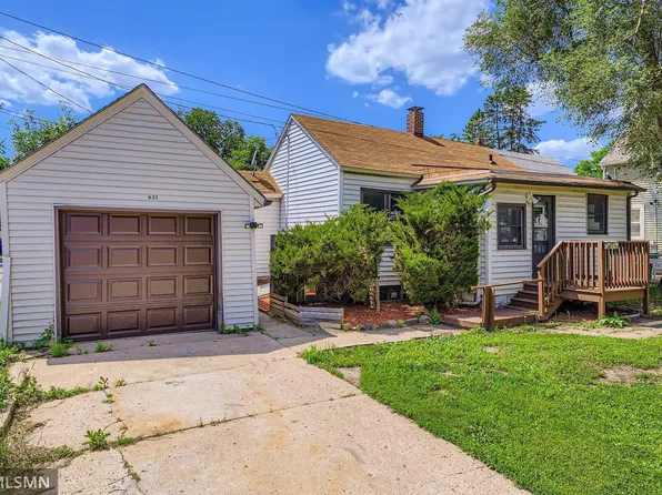 621 Victoria St N, Saint Paul, MN 55104
