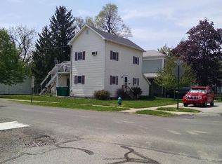 407 S Simon St, Ada, OH 45810