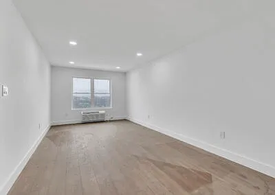 74 Broadway St — Photo 4