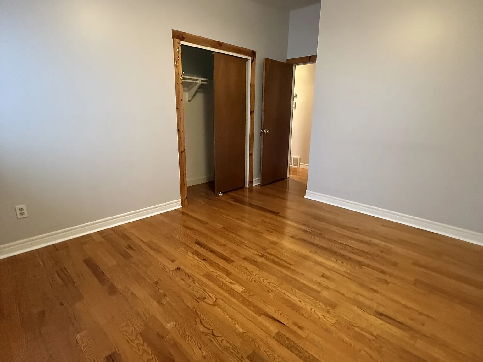 844 Norton Avenue — Photo 4