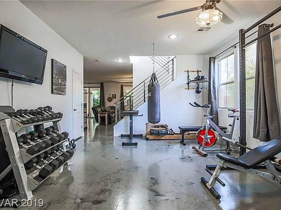 4th image of 5604 Spiceberry Dr