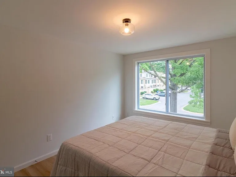 8672 Welbeck Way — Photo 9