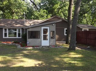 104 Maple Bluff Ave, Prudenville, MI 48651