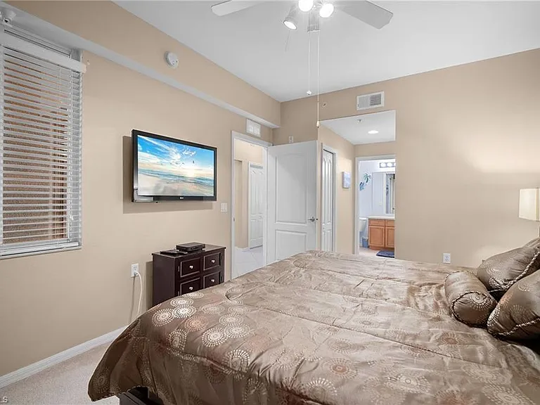 10285 Heritage Bay Blvd #817 — Photo 3