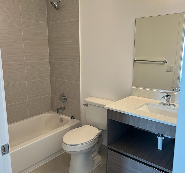 1st image of 39 NW 7th Ave #705