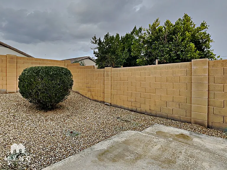 22564 W Pima St — Photo 37