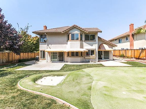 2nd image of 3267 Pinot Blanc Way